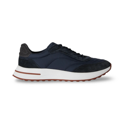 Weekend Walk Sneaker