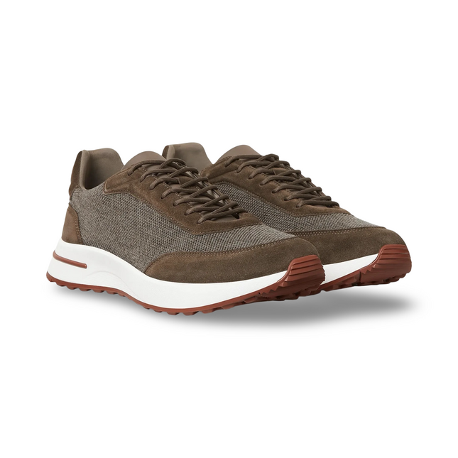 Weekend Walk Sneaker
