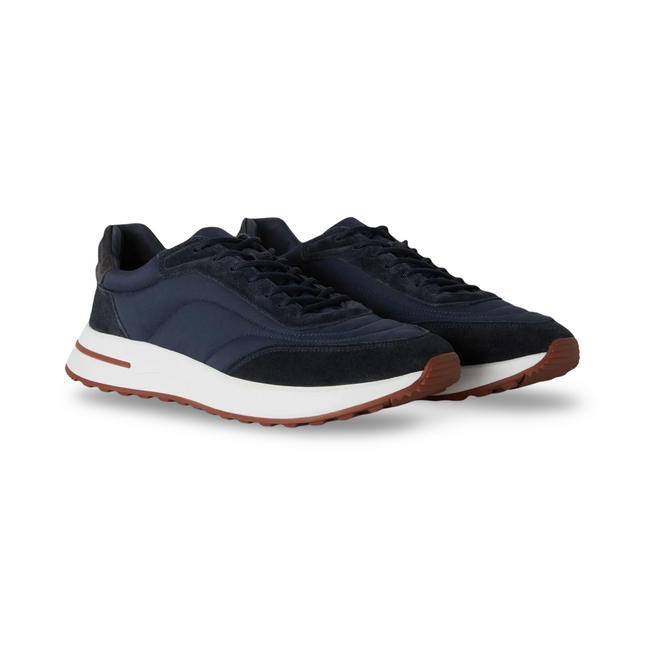 Weekend Walk Sneaker
