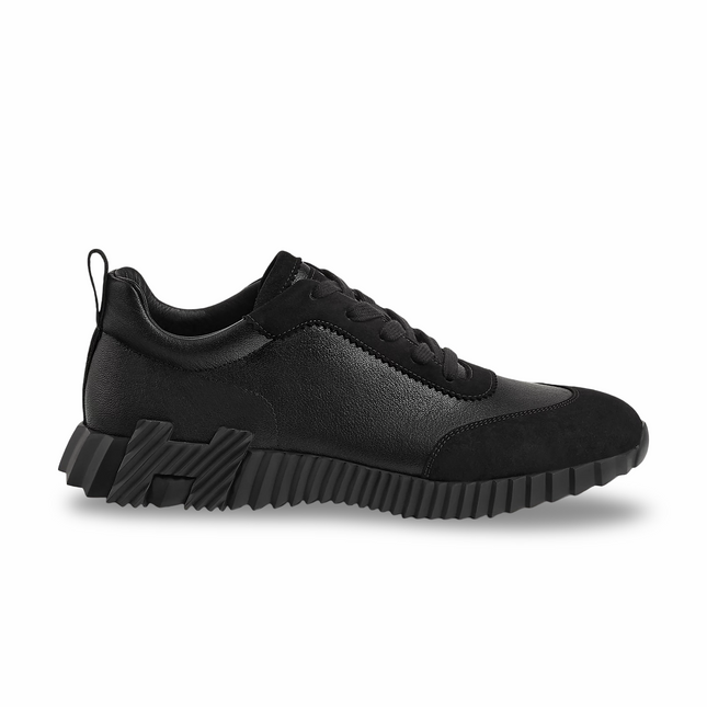 Bouncing Sneaker