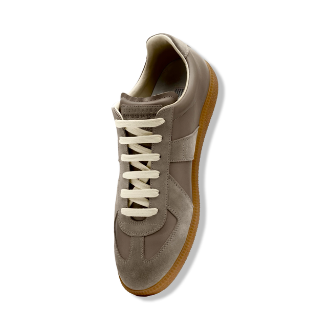 Gats in Taupe