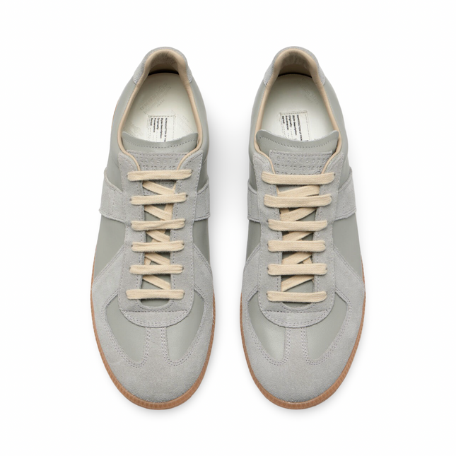Gats in Grey